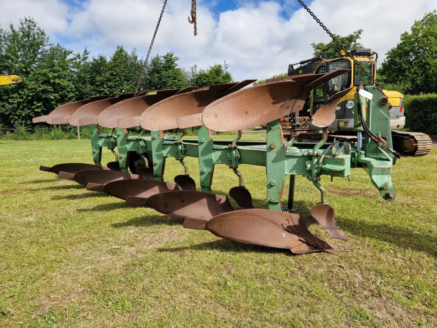 1983 Dowdeswell DP7E 5 furrow 14" plough - 1
