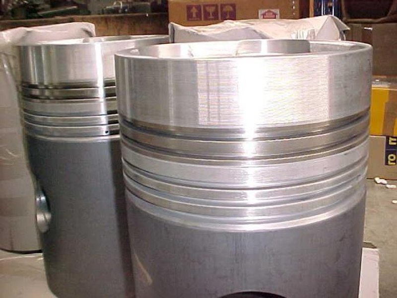 PISTONS MAK MU452AK / MU453AK