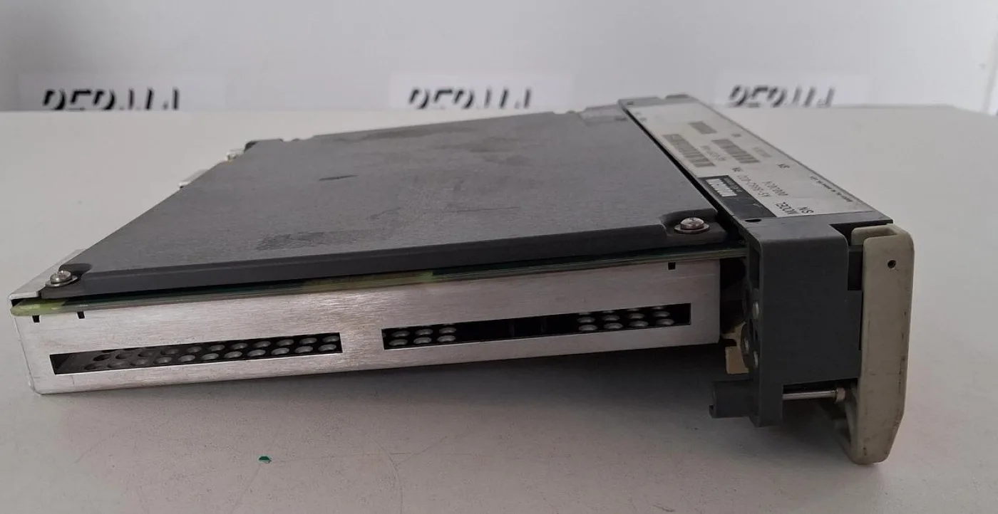 Modicon AS-B882-032 I/O Output Module - 6