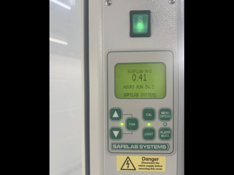 SafeLab Airone-R 1800 Filtration Cabinet
