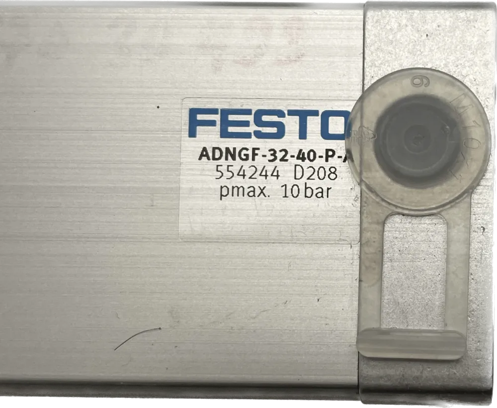 Festo Kompaktzylinder ADNGF-32-40-P-A