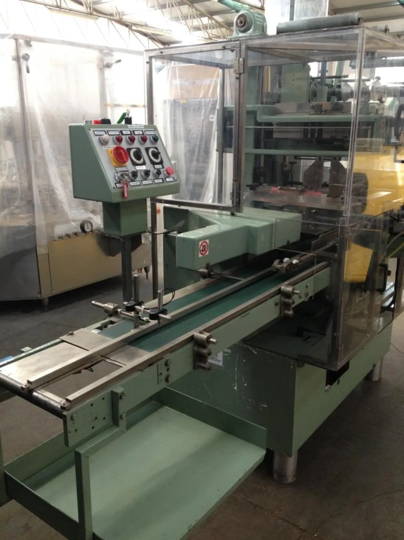 FARDELLATRICE CELLOFANATRICE – CAM-GNUDI – MOD. KA - 5