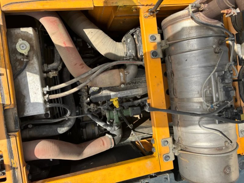 Hyundai - HX 235 LCR