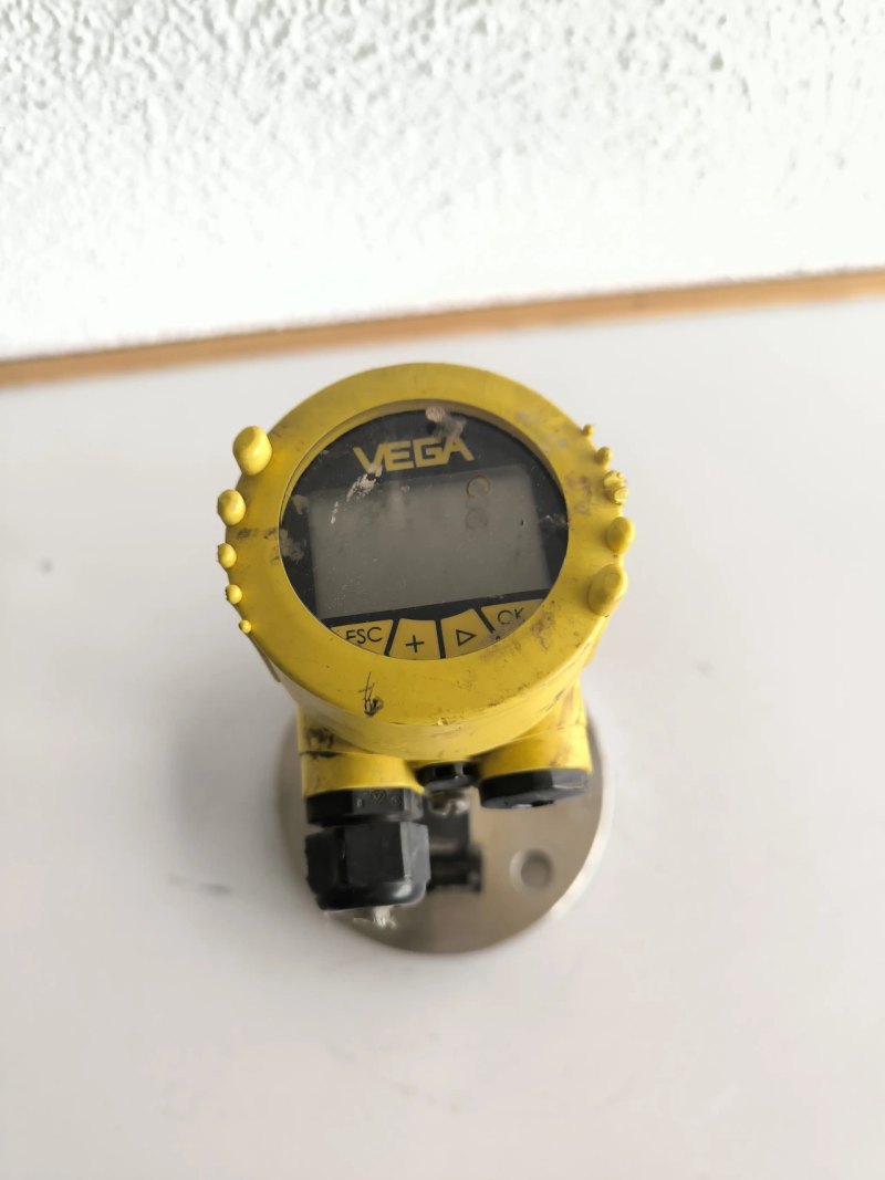 PRESSURE TRANSMITTER VEGABAR 51 DN50 PN10
