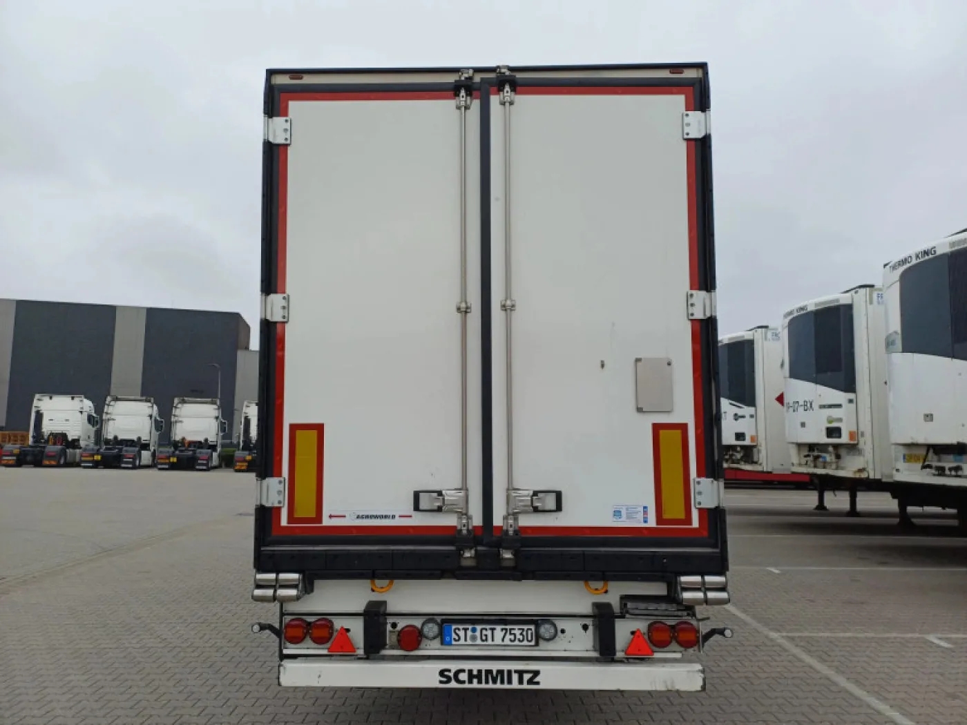 Schmitz Cargobull Carrier Vector HE19MT Multi-Temp Double Stock Lift Axle - 4