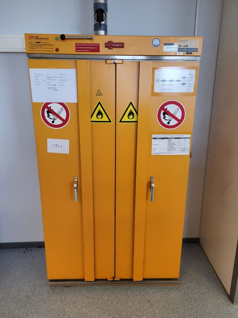1950 - Used Dupa chemical storage cabinet