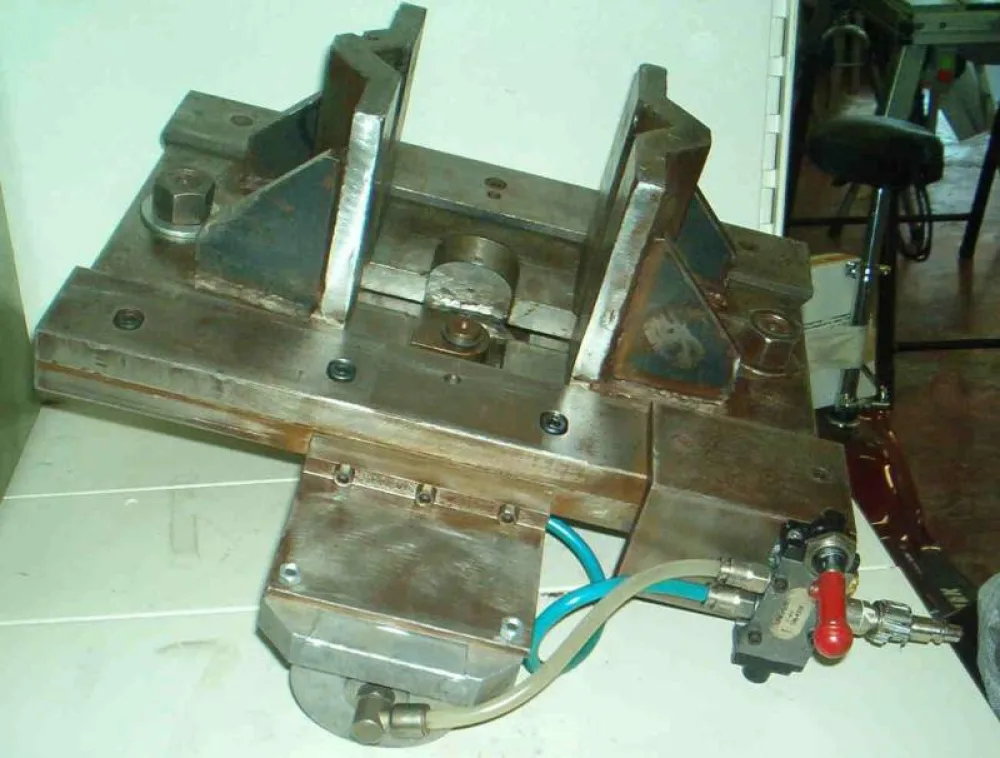 MORSA AUTOCENTRANTE