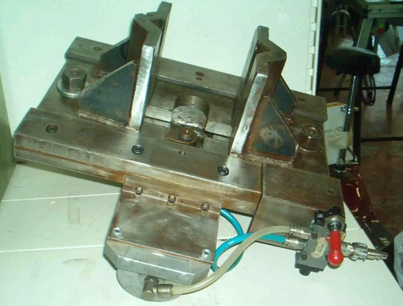 MORSA AUTOCENTRANTE - 1