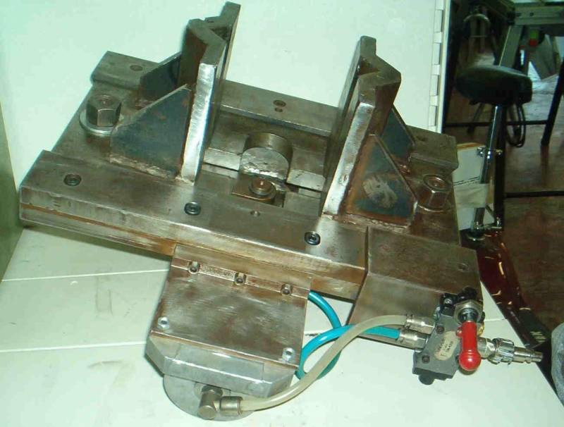 MORSA AUTOCENTRANTE