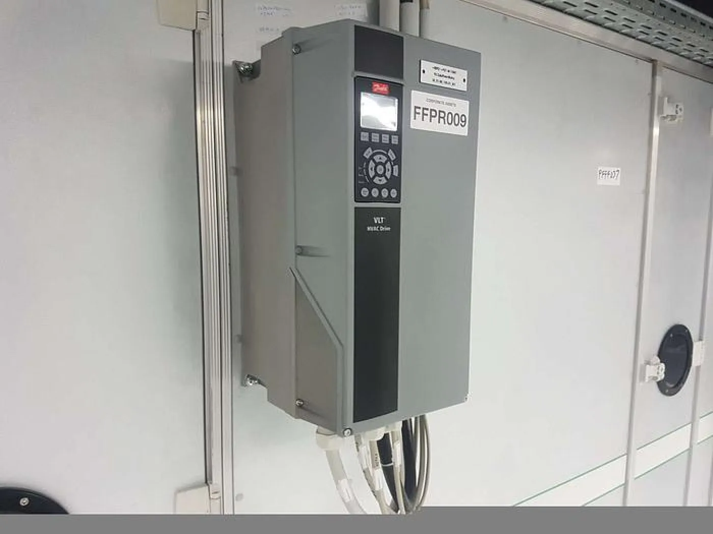 DANFOSS VLT FC100 HVAC Drive - 1
