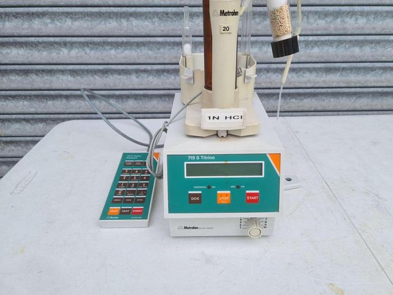 Metrohm 719S Titrino with 20ml burette and 728 Stirrer