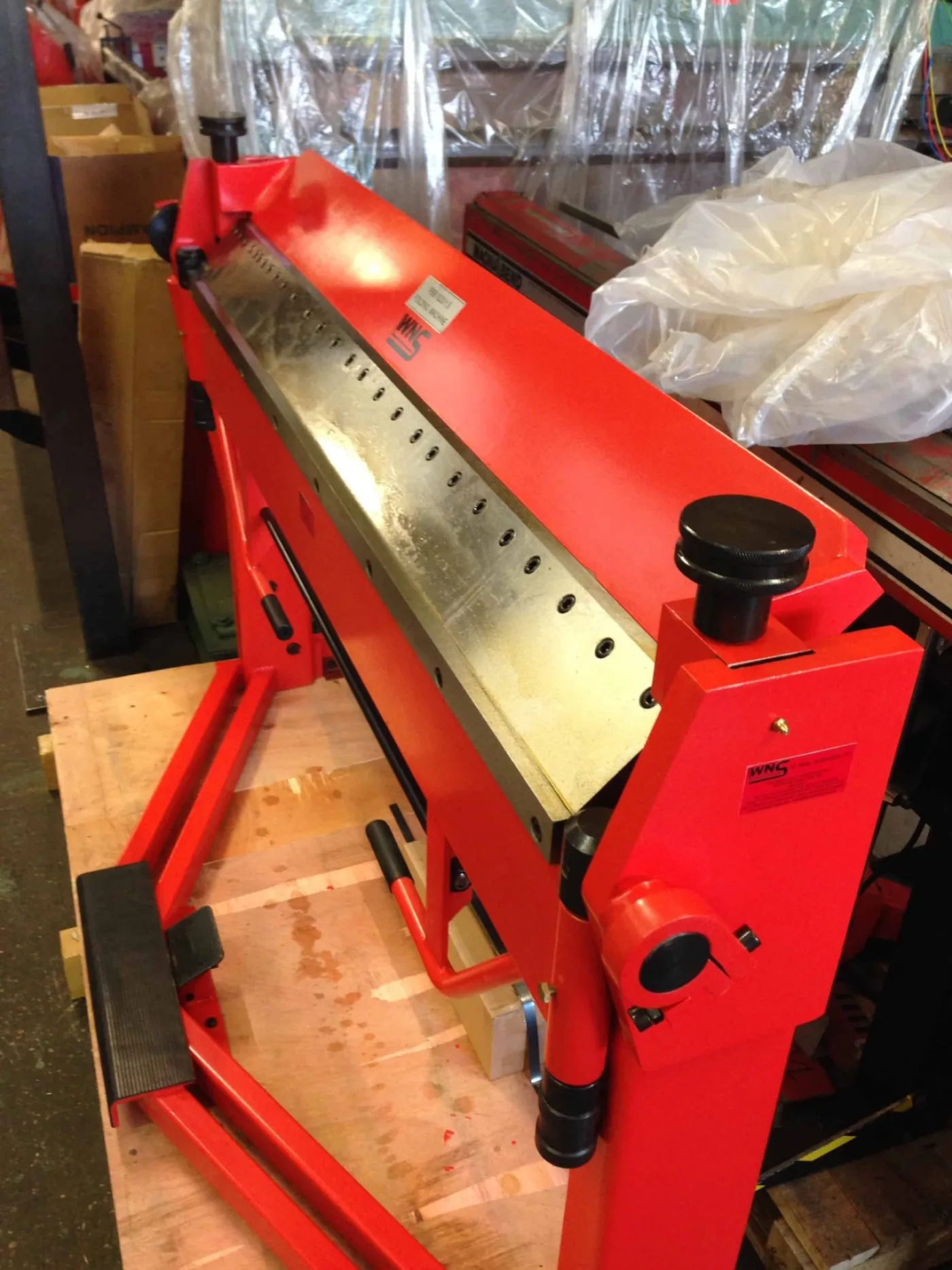 WNS Box & Pan Foot Clamping Folder 1020mm x 2.0mm - WNS - W. Neal Services Ltd - 6