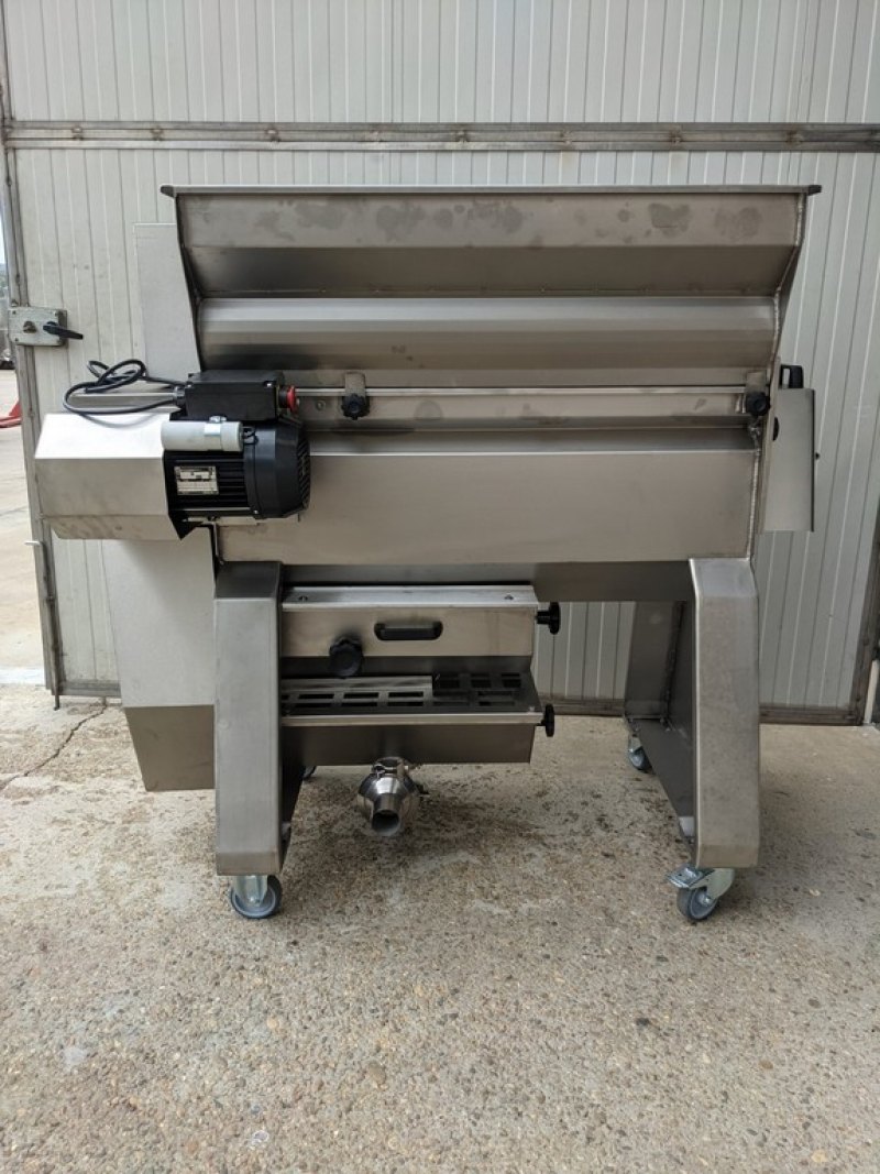 DESTEMMER-CRUSHER HORIZONTAL SEMI-CENTRIFUGE MODEL “JOLLY 40 MV” WITHOUT PUMP NEW MACHINE