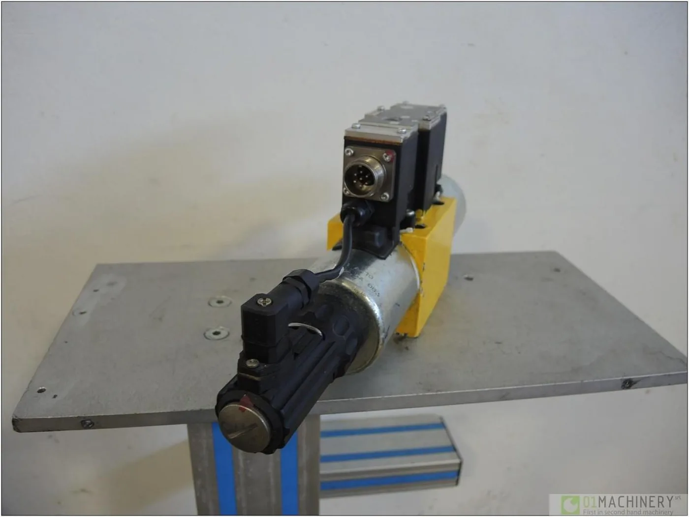 2000 REXROTH 4WREE10E75-22 AI1876 - 3