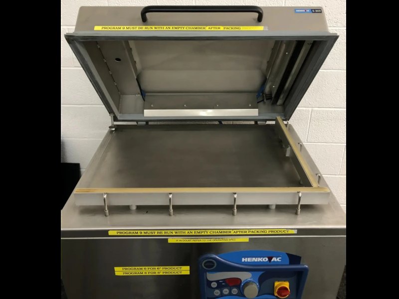 Henkovac E-303 KL Vacuum Machine