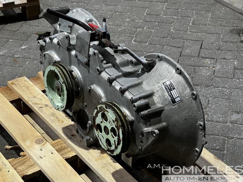 FMC CORPORATION TRANSFER TRANSMISSION ASSEMBLY