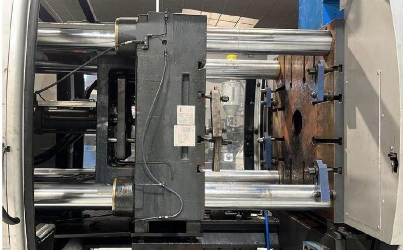 2006 SANDRETTO SERIE 9 HP 320/1300 IN0585