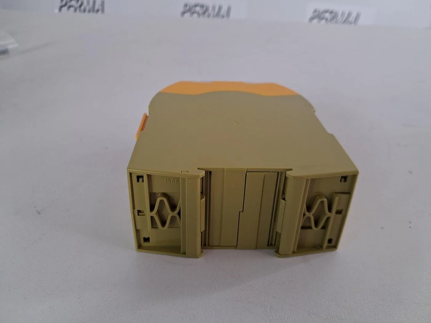 Pilz PNOZ s10 Safety Relay 24 V DC - 6