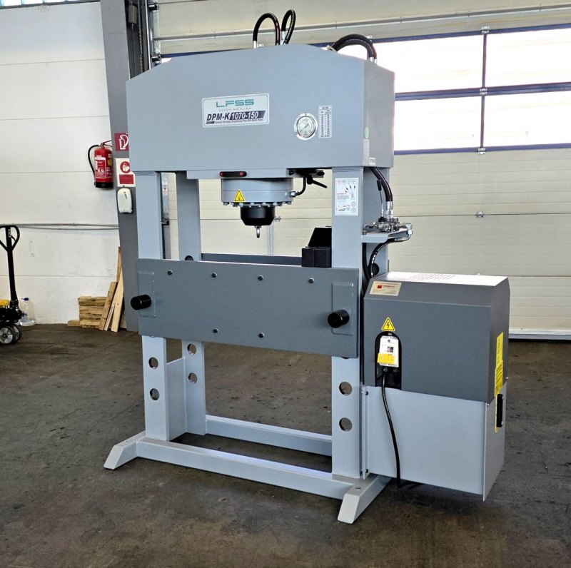 Hydraulische Werkstattpresse DPM-K 1070-150
