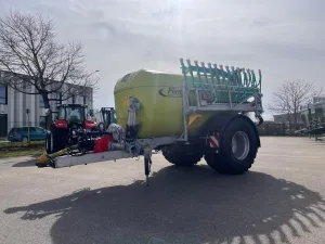 Güllefass Fliegl Agrartechnik PFW 9000 POLY Line Einachs