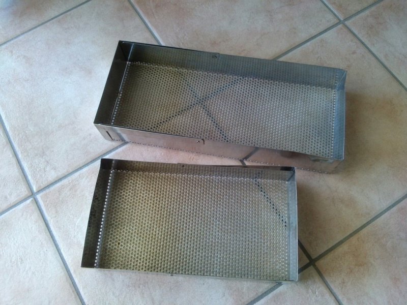 VASSOIO PORTAFIALE IN ACCIAIO INOX INOSSIDABILE