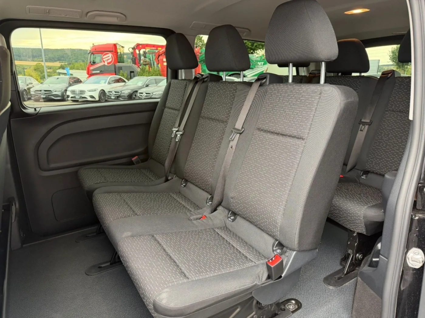 Mercedes Benz Vito 116 CDI 9G Tourer Extral AHK2,5to 2xKlima - 8
