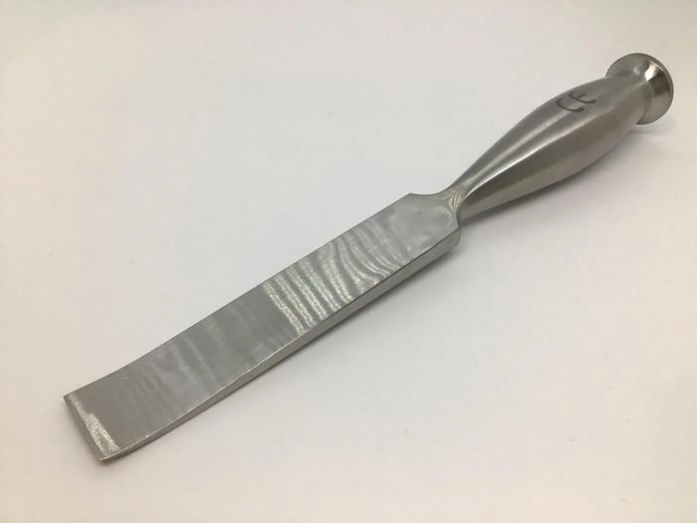 GB Medical Osteotome Smith Peterson Curved 20mm - 1