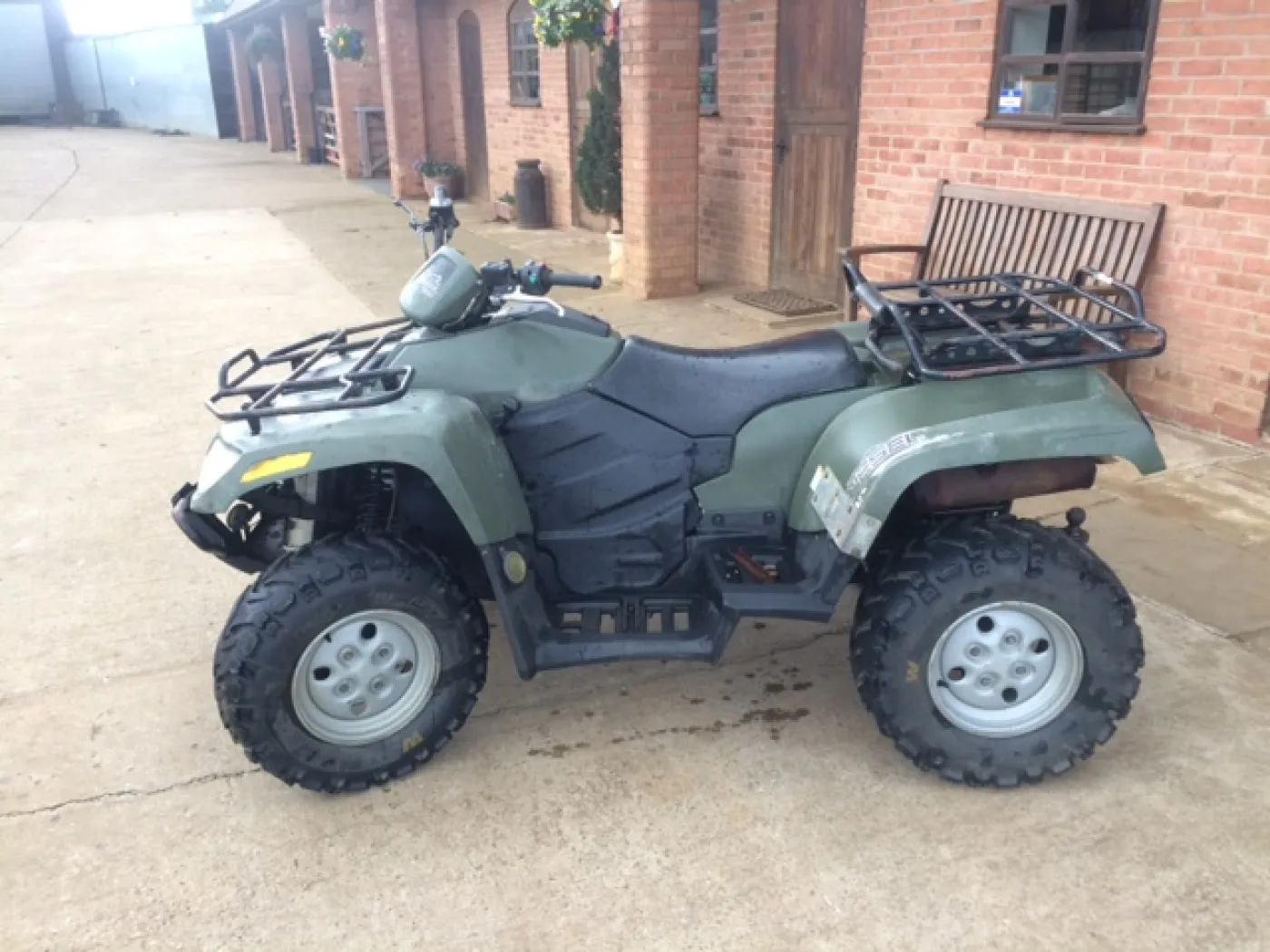 ARCTIC CAT 700CC DIESEL BREAKING FOR SPARES - 1