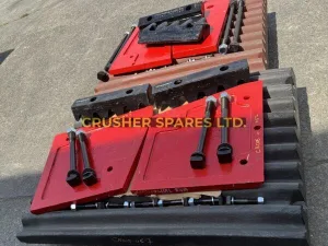 CR005-051-001 | CR005-052-001 | Upper Cheek Plates |