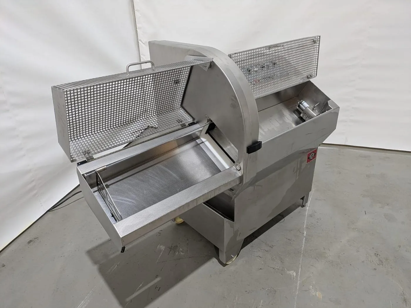 2001 Treif Pegasus 2616 cutter - 2