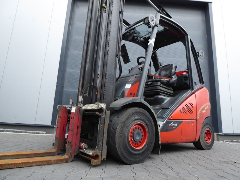 Linde H30T-02
