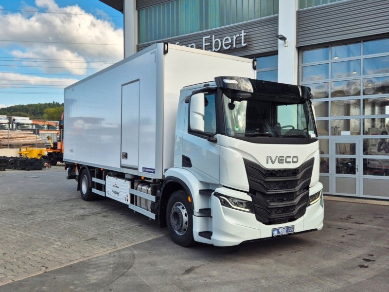 Iveco AD190S40/FP Lamberet Mitsubishi LBW Type AHK