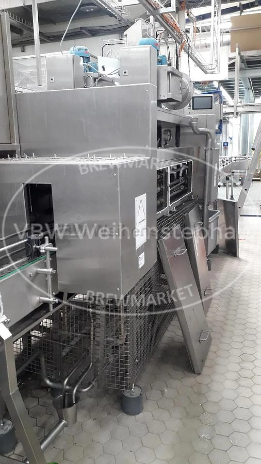 Shrink tunnel with 2 parallel conveyors