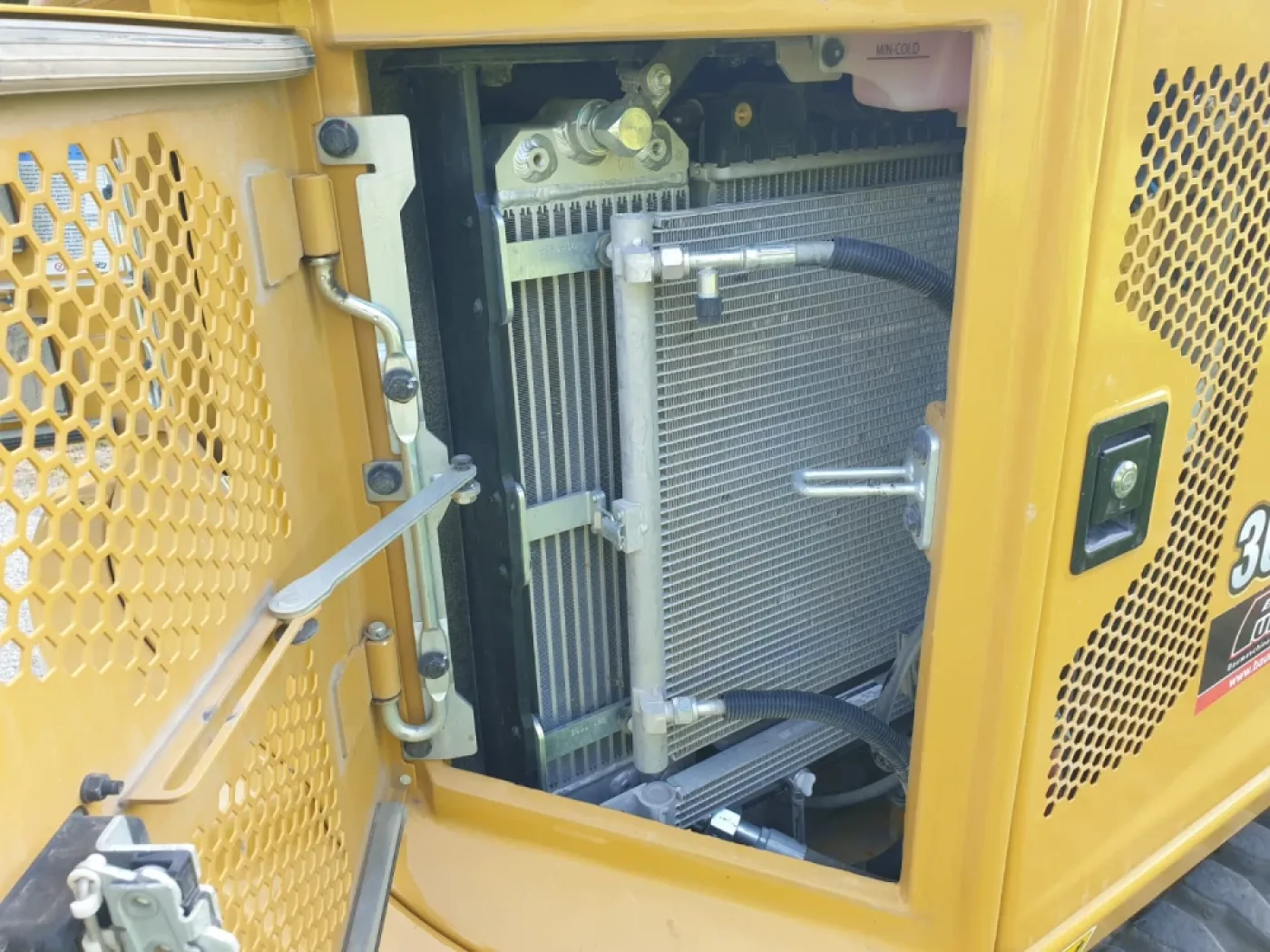 CAT - 304-07 - 6