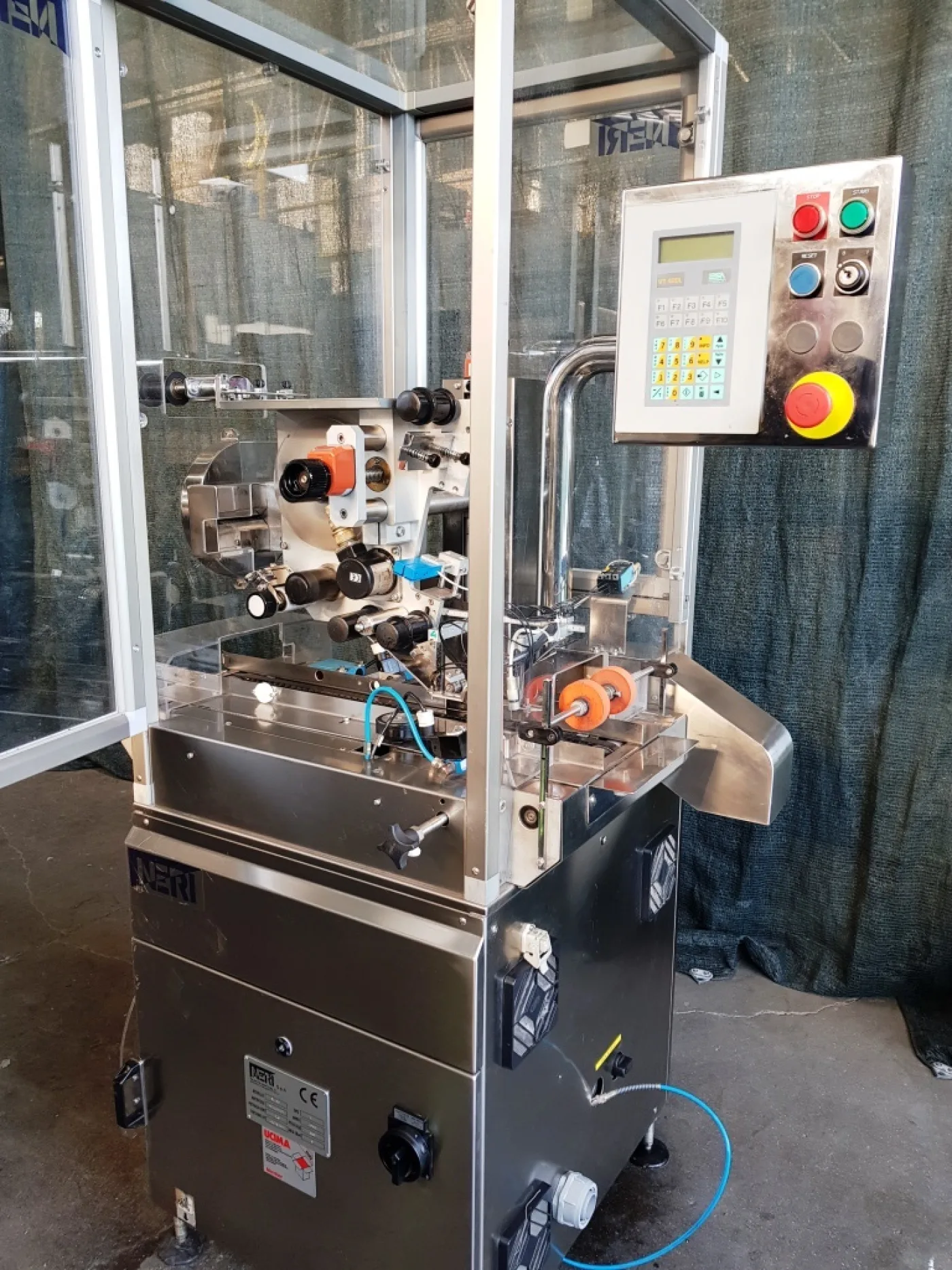 ETICHETTATRICE – NERI – MOD. SL 400 V - 4