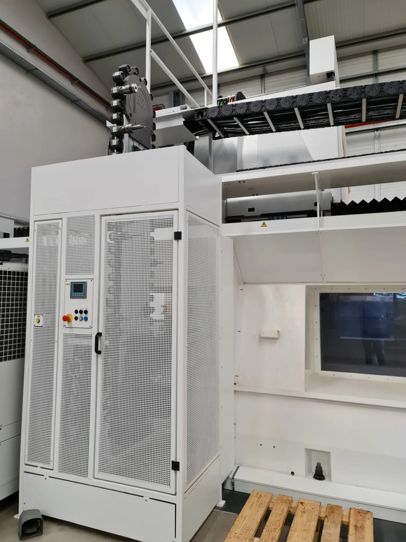 BEARBEITUNGSZENTRUM “HURON” TYP KXG 45-23 - 4