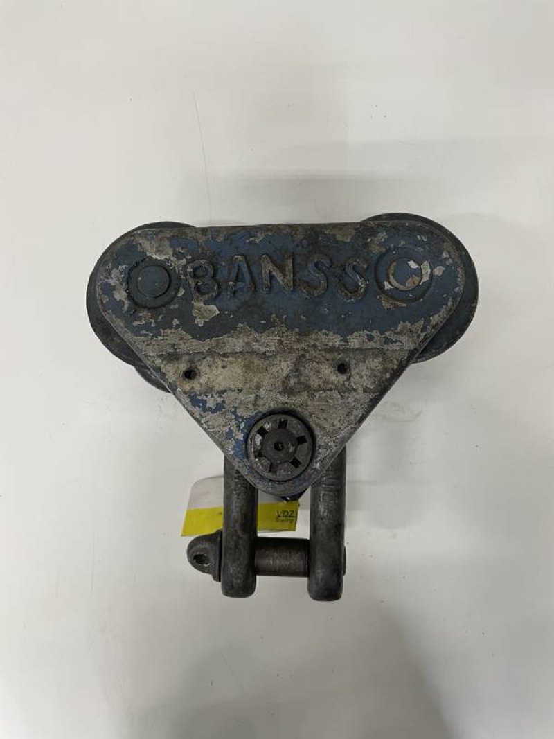 Hoist trolley