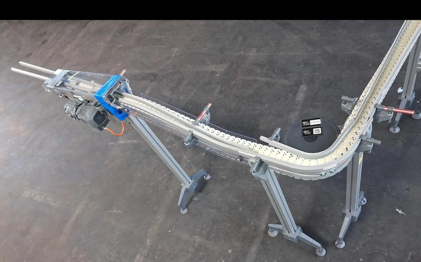 SEW-EURODRIVE Förderanlage Kurvenförderer System - 3