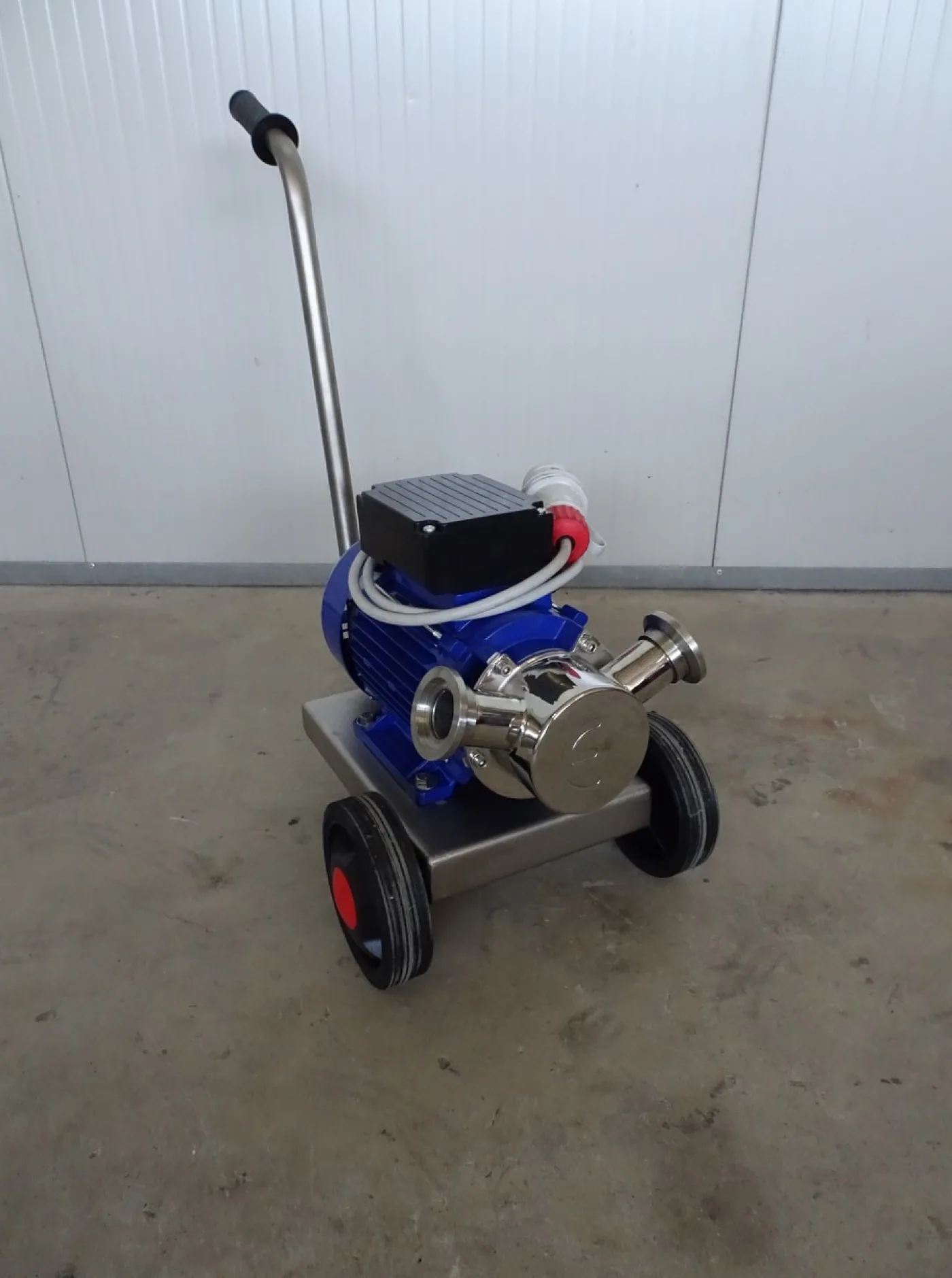 PUMP – ELECTRIC PUMP IN STAINLESS STEEL WITH FOOD NEOPRENE IMPELLER MOD. EURO 40 1 SPEED THREE PHASE 380 VOLT NEW MACHINE - 1