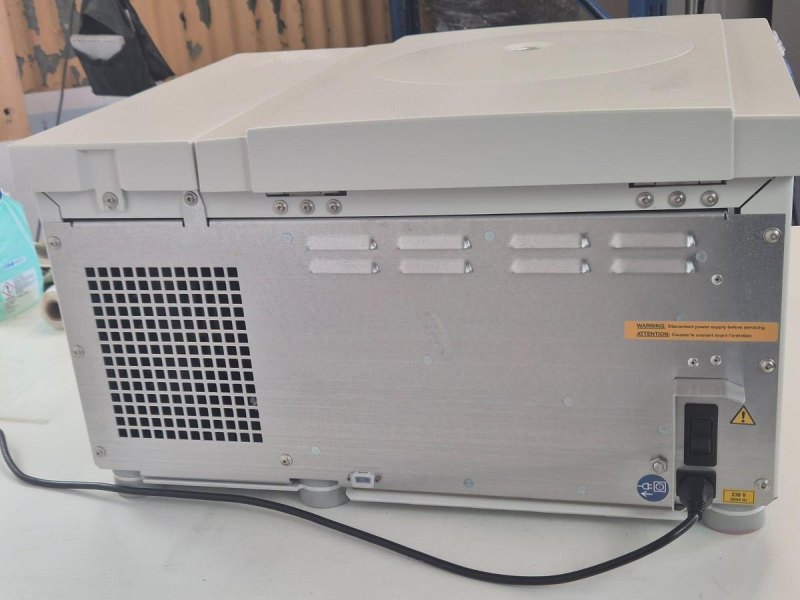 Thermo Scientific Multifuge X1R Centrifuge