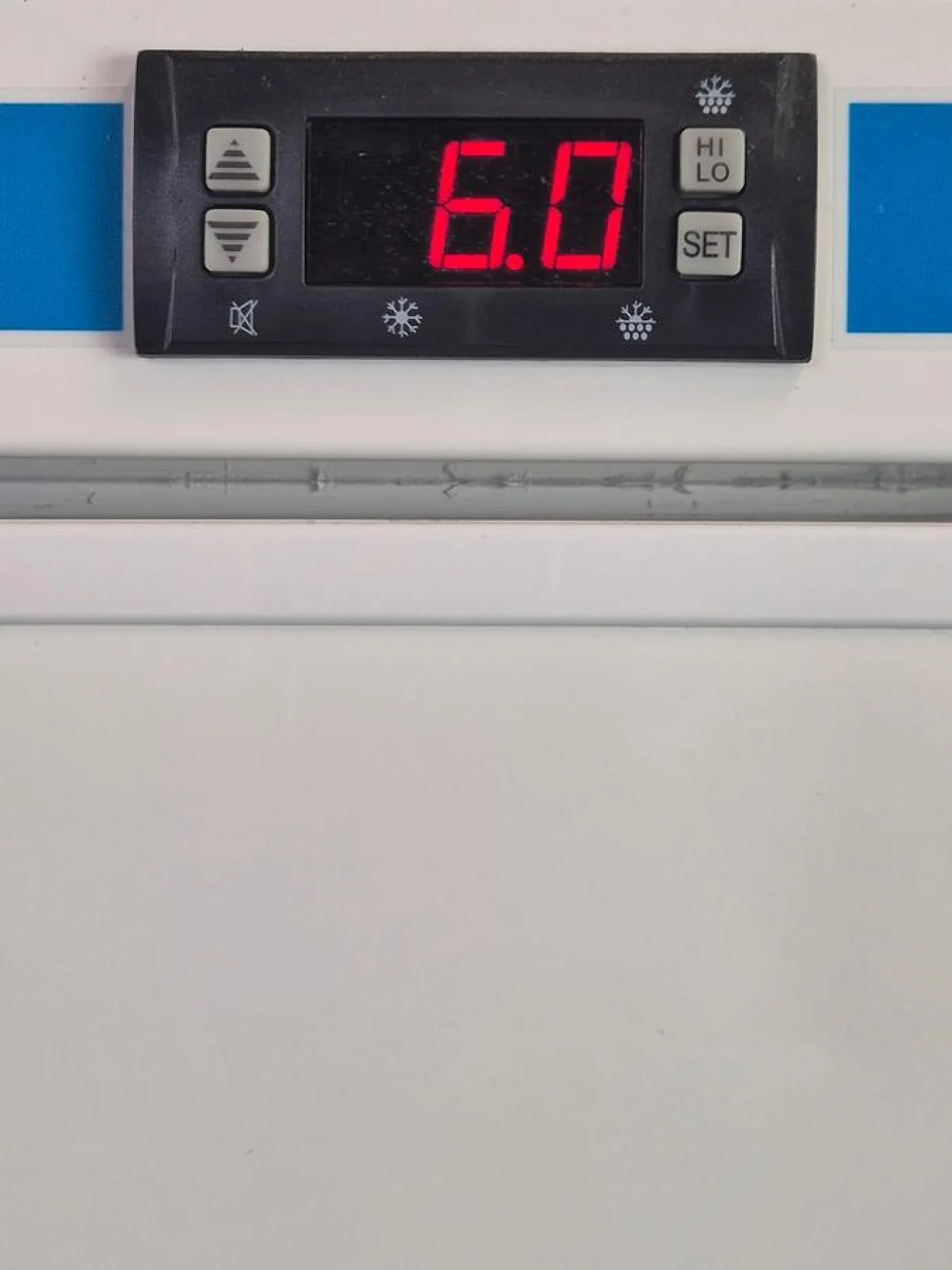 Labcold RLPR1514 Pharmacy Refrigerator - 8