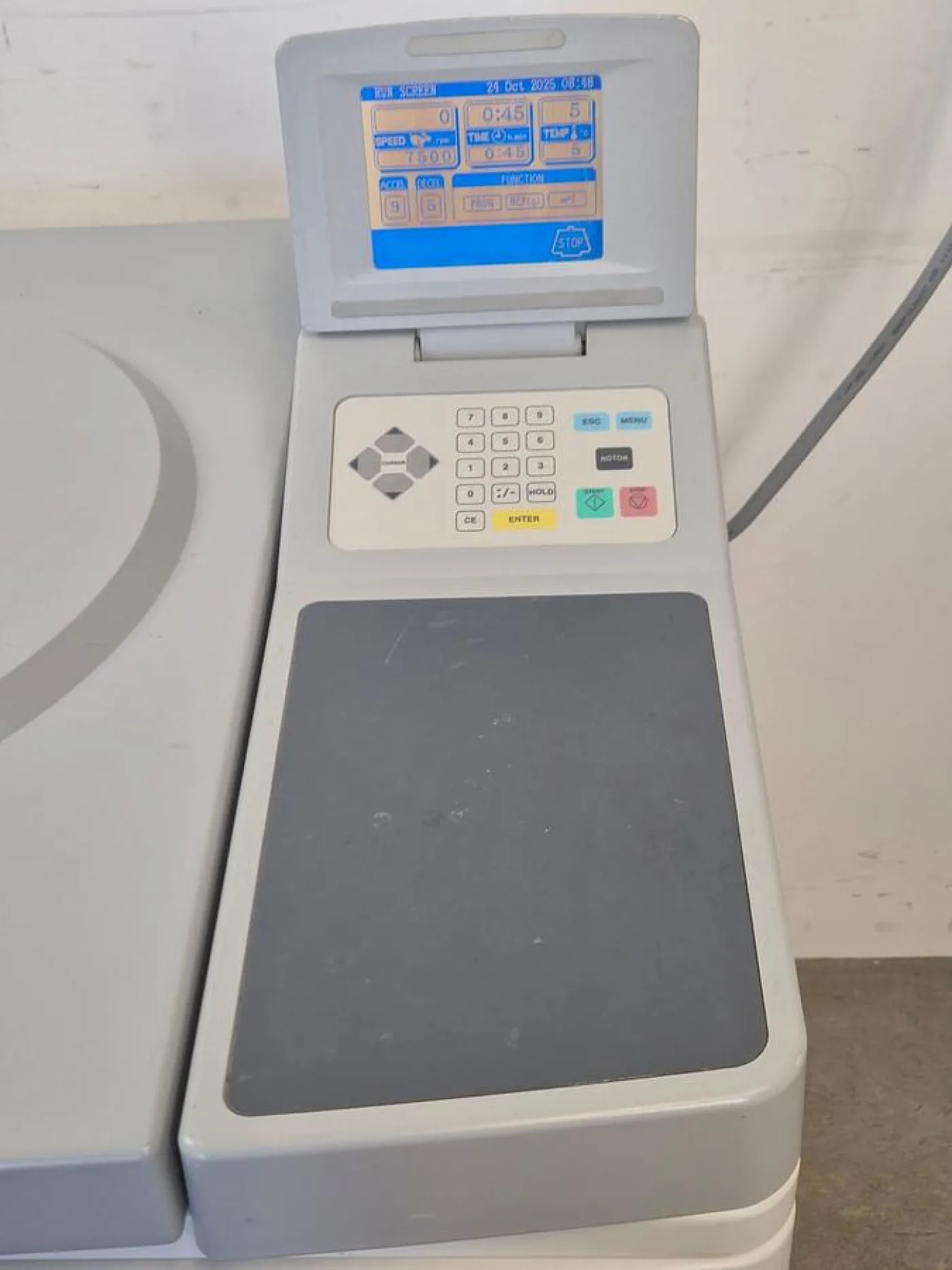 Thermo Fisher Scientific Sorvall RC6+ Centrifuge - 8