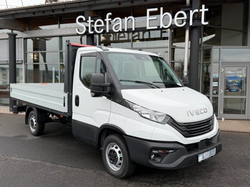 Iveco Daily 35S16 *R3.450mm*AHK*Air Conditioning*