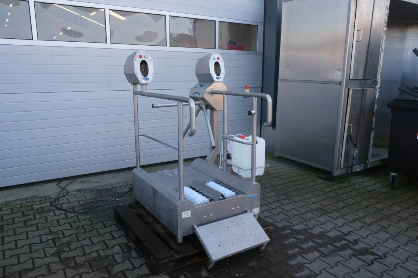 Hygienic station, Kittner - 1