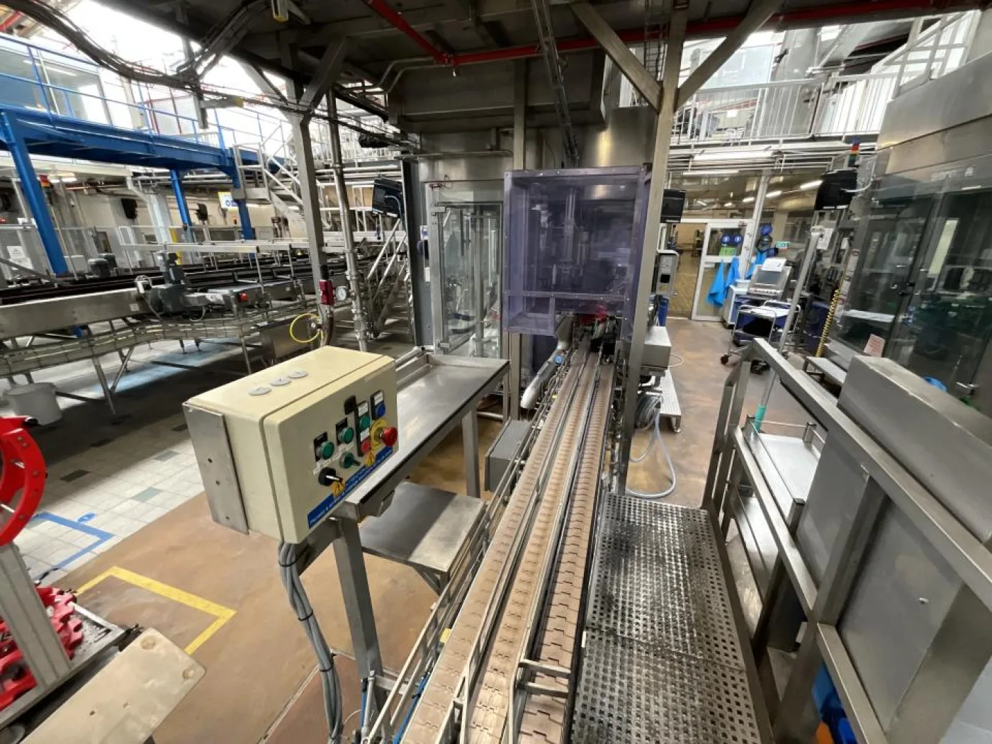1987 Serac Serac AN3R30 Rotary Syrup Bouteille Fill Rotary Syrup Bouteille Remplissage and Capping Machine - Line 3 - 7