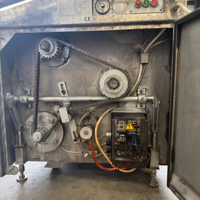 Pig scalding and dehairing unit – JWE