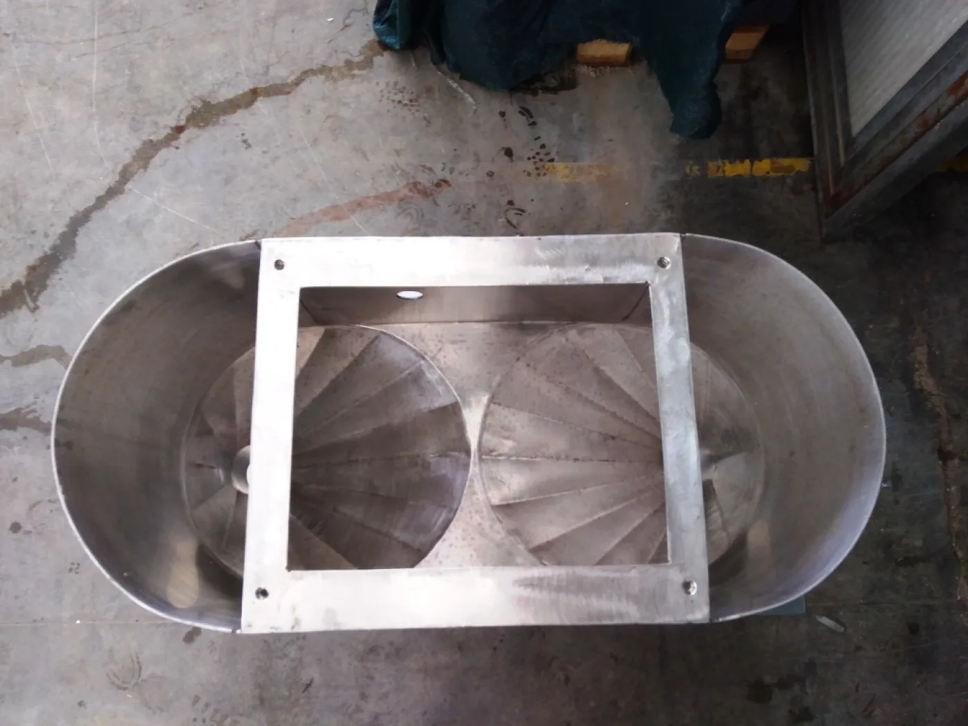 TRAMOGGIA IN ACCIAIO INOX A DUE USCITE - 4