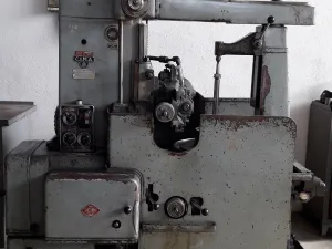 TAILLAGE D'ENGRENAGES, CIMA - P5 - Laxmi Metal & Machines, Rohtak