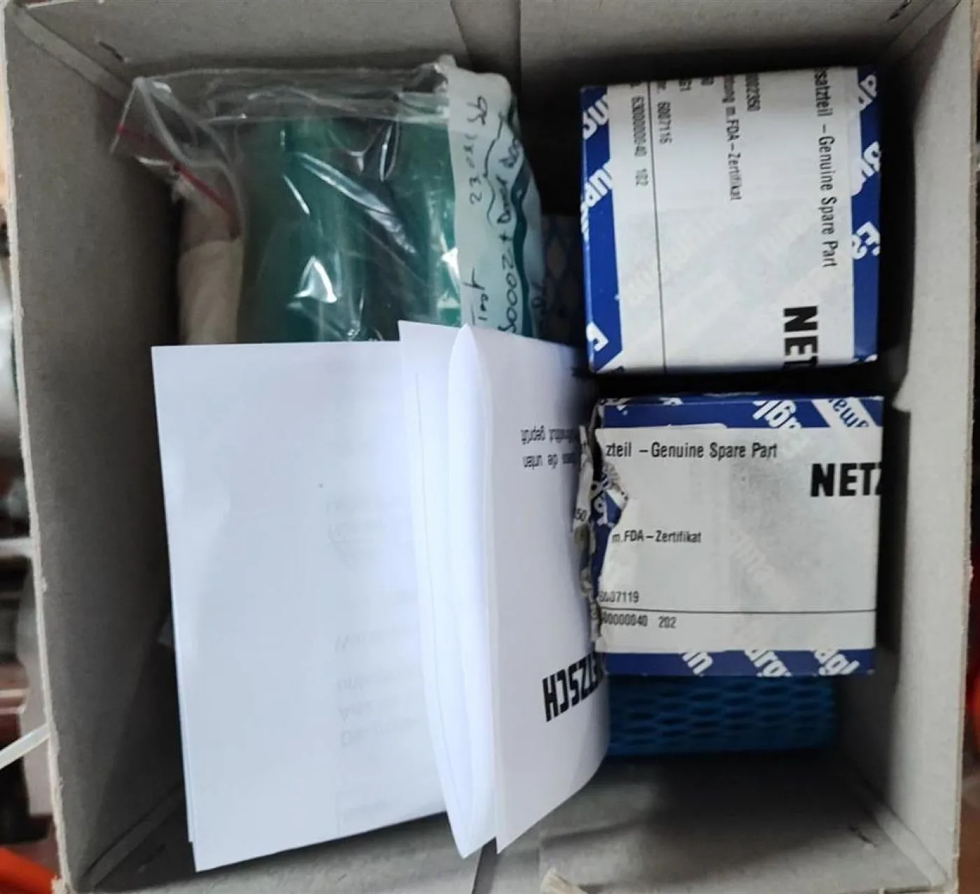 Netzsch Exzenterschneckenpumpe NM003BH06S12F mit Motor - 7