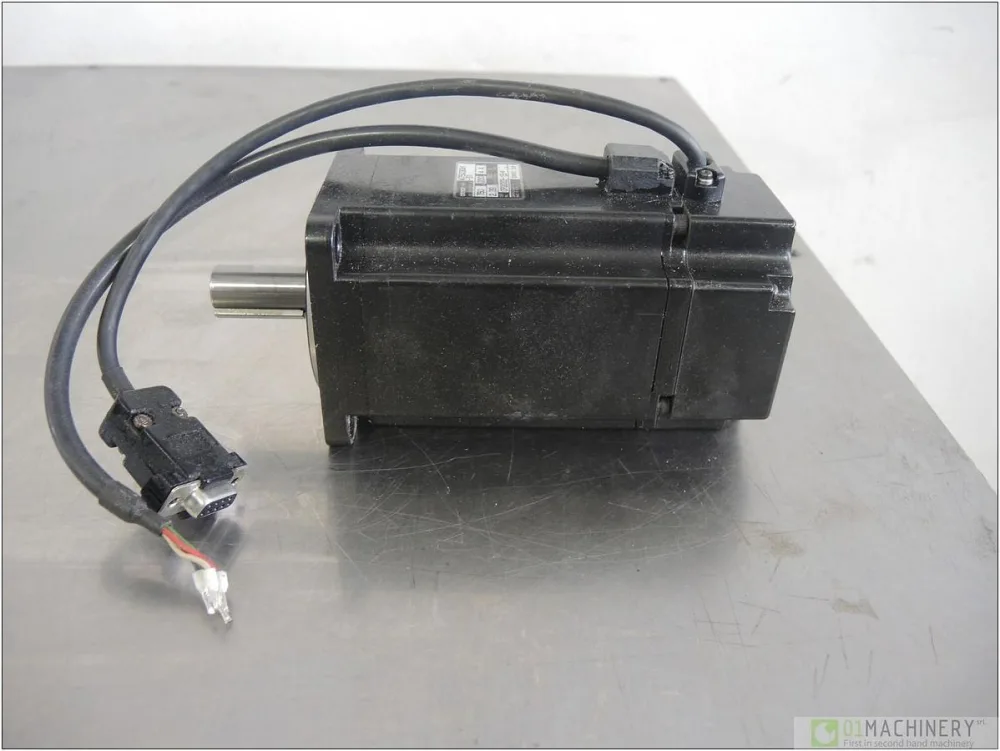2001 OMRON R88M-W75030H-S1 AI1565